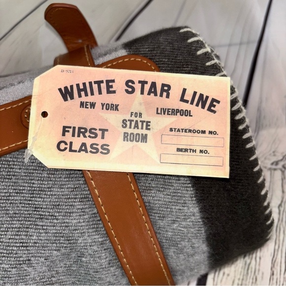 White Star Line The TRAVEL BLANKET 71” x 47” - Picture 4 of 5